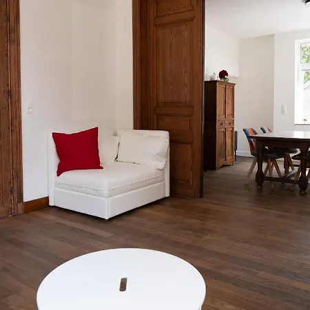 La Villa Des Abeilles Apartment *